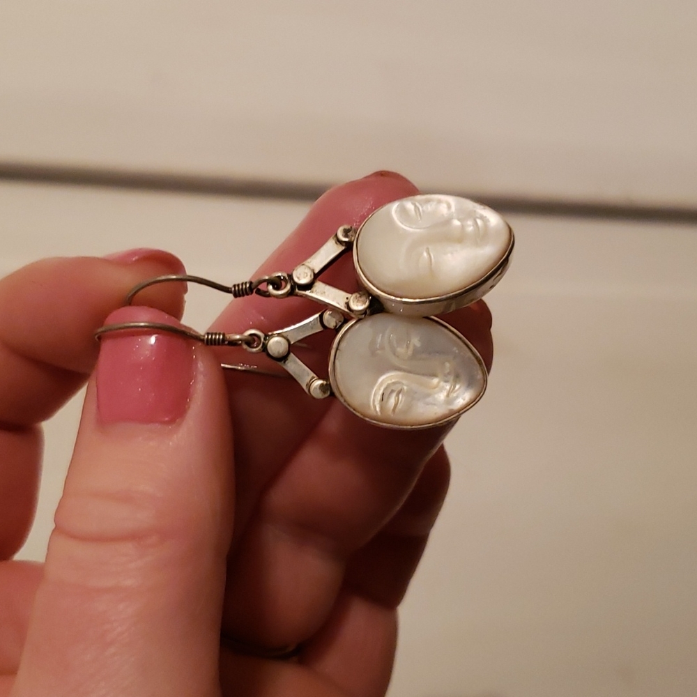 Sterling silver and moonstone earrings